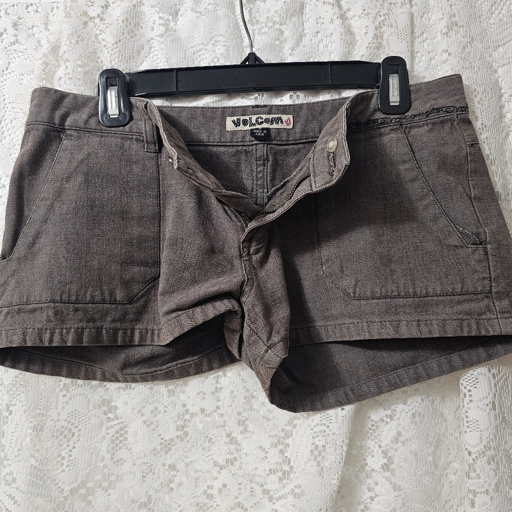 Volcom Brown Shorts